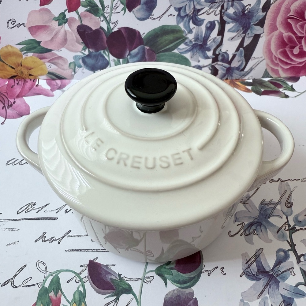 Le Creuset White Mini Cocotte 8oz